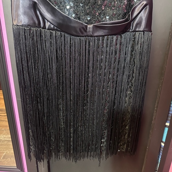 Black Sequin Embellished Maxi Dress - Picture 4 of 8